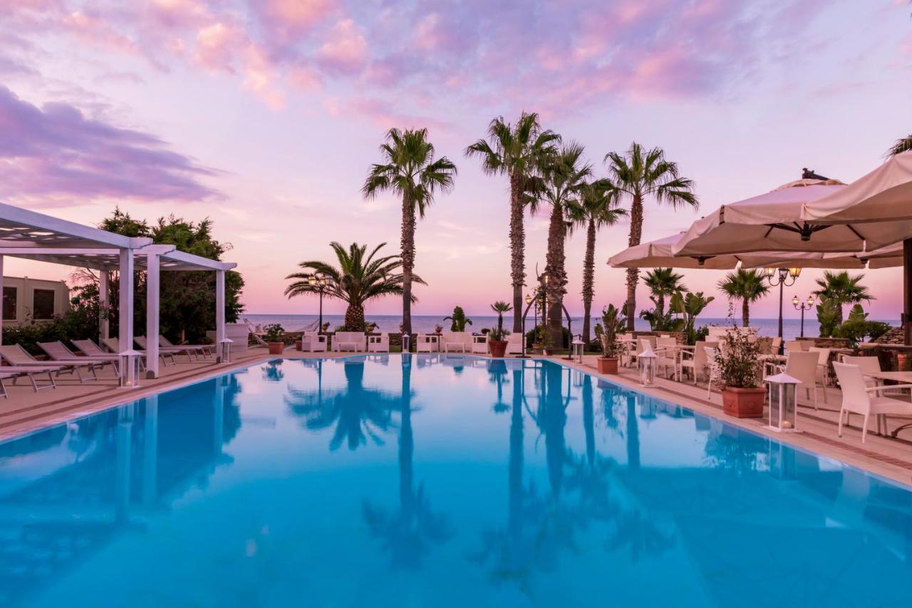 Hotel Lido Degli Scogli Crotone Exteriör bild